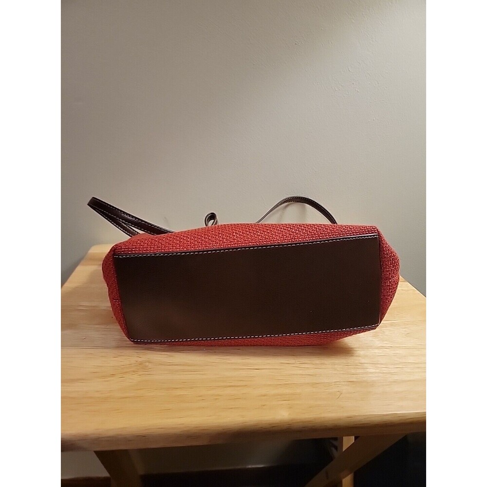 Croft & Barrow Red Woven Faux Leather Handbag Purse Tote Crossbody Purse EUC - Picture 3 of 10